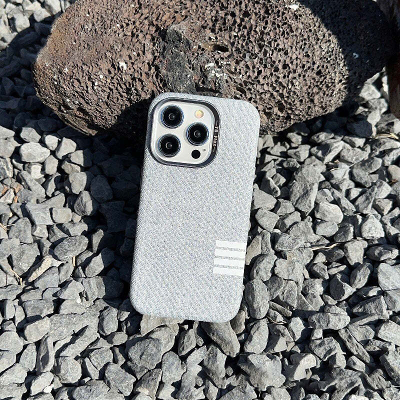 Magnetic Linen Case